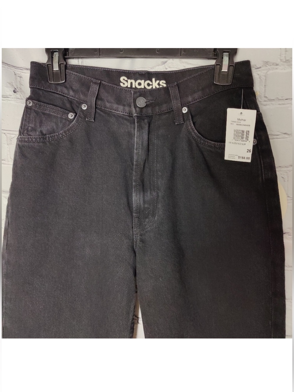 Mother Snacks Jeans in Black Size 26